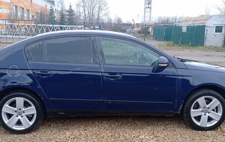 Volkswagen Passat B6, 2007 год, 550 000 рублей, 5 фотография