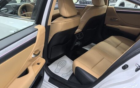 Lexus ES VII, 2025 год, 6 000 000 рублей, 11 фотография