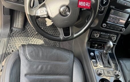 Volkswagen Touareg III, 2013 год, 2 100 000 рублей, 14 фотография