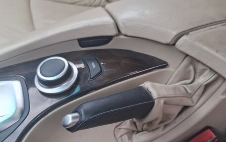 BMW 5 серия, 2008 год, 940 000 рублей, 6 фотография