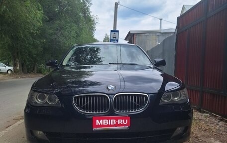 BMW 5 серия, 2008 год, 940 000 рублей, 10 фотография