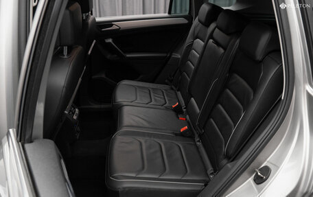 Volkswagen Tiguan II, 2018 год, 3 120 000 рублей, 14 фотография