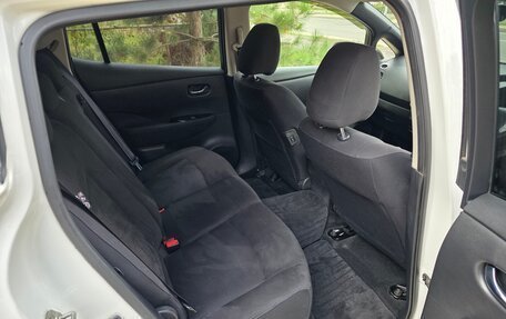 Nissan Leaf I, 2015 год, 850 000 рублей, 15 фотография