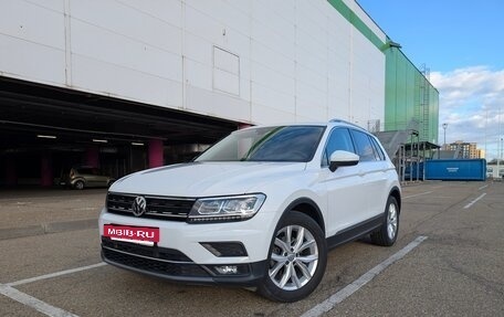 Volkswagen Tiguan II, 2019 год, 2 950 000 рублей, 2 фотография