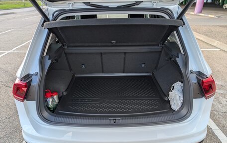 Volkswagen Tiguan II, 2019 год, 2 950 000 рублей, 18 фотография