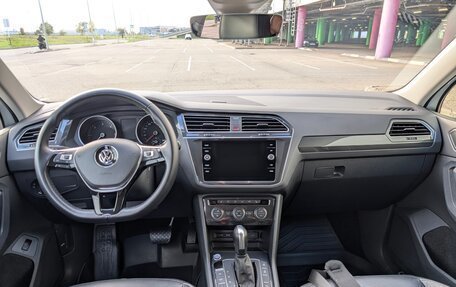 Volkswagen Tiguan II, 2019 год, 2 950 000 рублей, 23 фотография