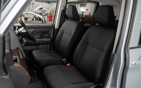 Toyota Roomy I, 2018 год, 939 000 рублей, 8 фотография