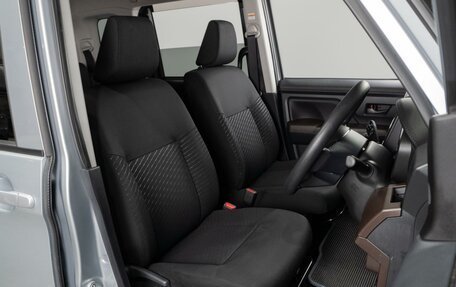 Toyota Roomy I, 2018 год, 939 000 рублей, 10 фотография