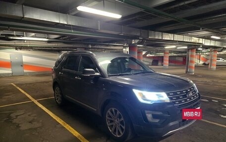 Ford Explorer VI, 2017 год, 2 950 000 рублей, 4 фотография