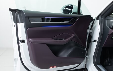 Porsche Macan, 2025 год, 13 390 000 рублей, 8 фотография