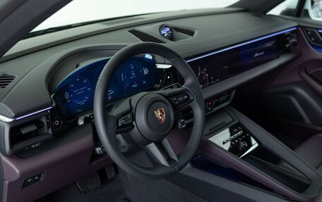 Porsche Macan, 2025 год, 13 390 000 рублей, 10 фотография