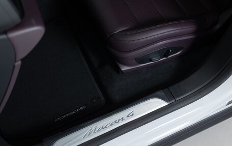 Porsche Macan, 2025 год, 13 390 000 рублей, 12 фотография