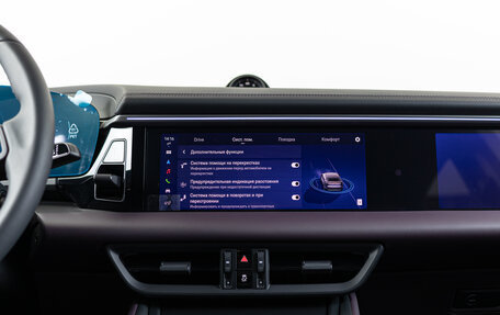 Porsche Macan, 2025 год, 13 390 000 рублей, 25 фотография