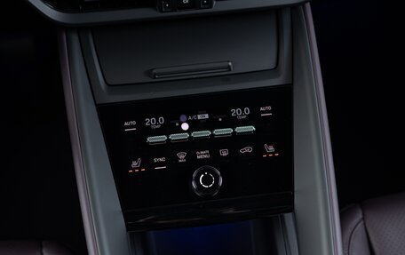 Porsche Macan, 2025 год, 13 390 000 рублей, 18 фотография