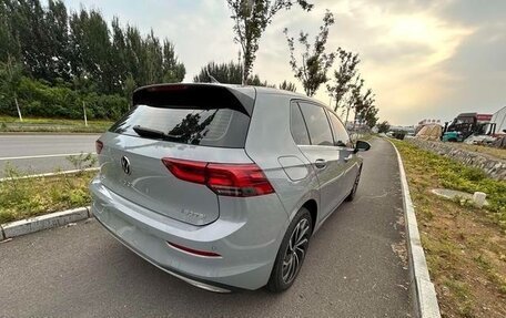 Volkswagen Golf VIII, 2022 год, 1 900 000 рублей, 4 фотография