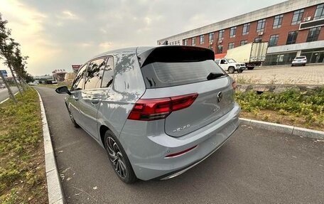 Volkswagen Golf VIII, 2022 год, 1 900 000 рублей, 6 фотография