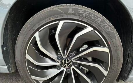 Volkswagen Golf VIII, 2022 год, 1 900 000 рублей, 18 фотография