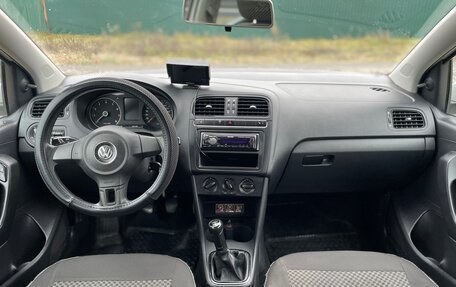 Volkswagen Polo VI (EU Market), 2012 год, 750 000 рублей, 8 фотография