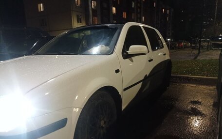 Volkswagen Golf IV, 2000 год, 400 000 рублей, 1 фотография