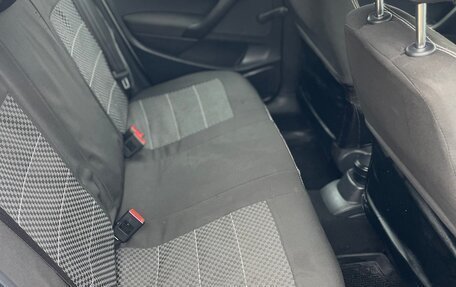 Volkswagen Polo VI (EU Market), 2012 год, 750 000 рублей, 11 фотография