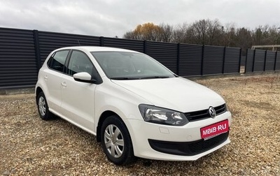 Volkswagen Polo VI (EU Market), 2012 год, 750 000 рублей, 1 фотография