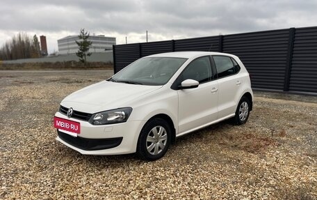 Volkswagen Polo VI (EU Market), 2012 год, 750 000 рублей, 3 фотография
