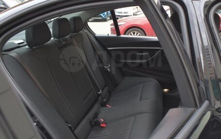 BMW 3 серия, 2018 год, 2 450 000 рублей, 12 фотография