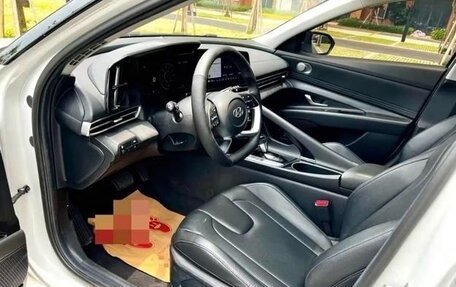 Hyundai Elantra, 2021 год, 1 600 000 рублей, 7 фотография