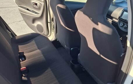 Toyota Vitz, 2019 год, 1 150 000 рублей, 7 фотография