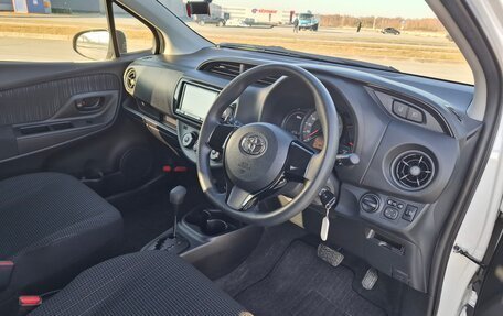 Toyota Vitz, 2019 год, 1 150 000 рублей, 13 фотография