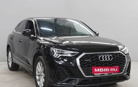 Audi Q3, 2020 год, 3 313 000 рублей, 2 фотография