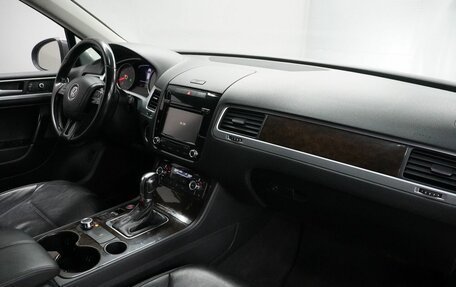 Volkswagen Touareg III, 2012 год, 1 863 000 рублей, 9 фотография