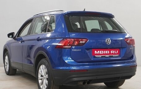 Volkswagen Tiguan II, 2020 год, 2 613 000 рублей, 7 фотография