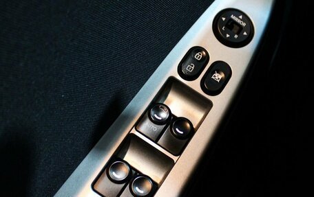 Hyundai Solaris II рестайлинг, 2015 год, 1 199 000 рублей, 12 фотография