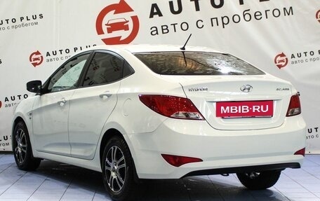 Hyundai Solaris II рестайлинг, 2015 год, 1 199 000 рублей, 2 фотография