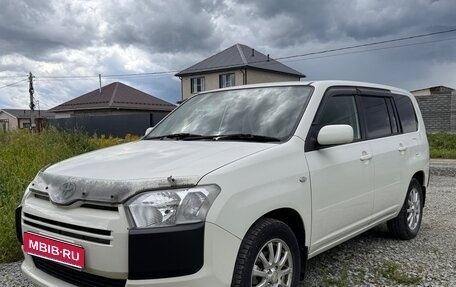 Toyota Probox I, 2015 год, 900 000 рублей, 1 фотография