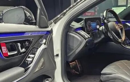 Mercedes-Benz S-Класс, 2024 год, 13 000 000 рублей, 9 фотография