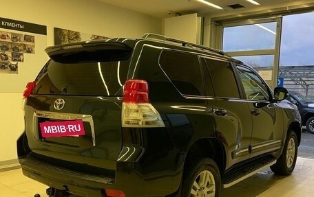 Toyota Land Cruiser Prado 150 рестайлинг 2, 2010 год, 2 950 000 рублей, 5 фотография