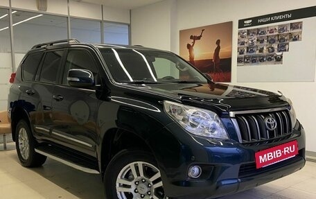 Toyota Land Cruiser Prado 150 рестайлинг 2, 2010 год, 2 950 000 рублей, 4 фотография