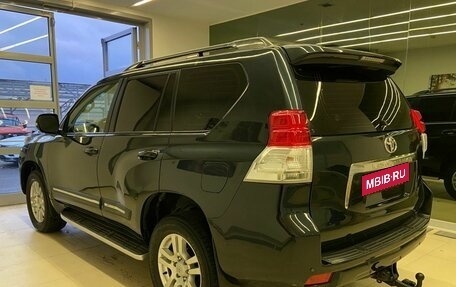 Toyota Land Cruiser Prado 150 рестайлинг 2, 2010 год, 2 950 000 рублей, 7 фотография