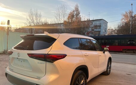 Toyota Highlander, 2025 год, 5 800 000 рублей, 5 фотография