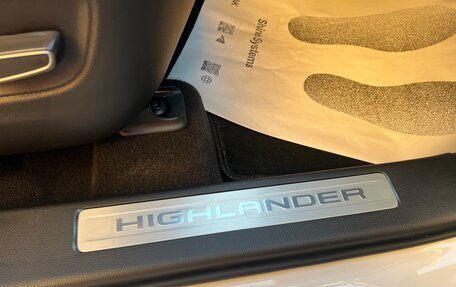 Toyota Highlander, 2025 год, 5 800 000 рублей, 16 фотография