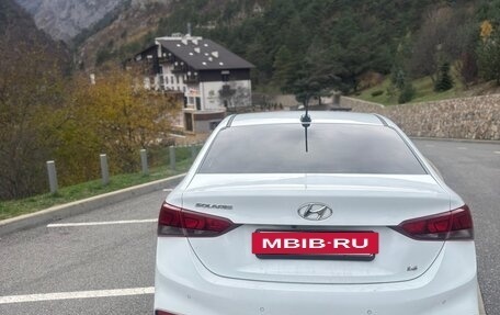 Hyundai Solaris II рестайлинг, 2017 год, 1 300 000 рублей, 2 фотография