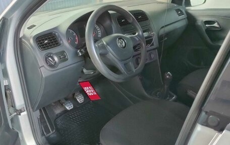 Volkswagen Polo VI (EU Market), 2015 год, 900 000 рублей, 4 фотография