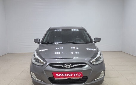 Hyundai Solaris II рестайлинг, 2013 год, 920 000 рублей, 2 фотография