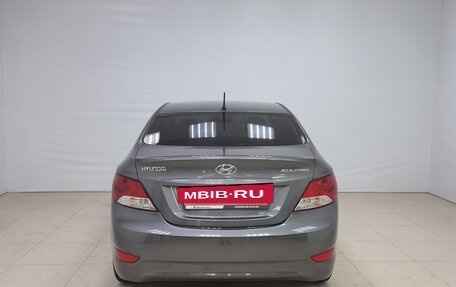 Hyundai Solaris II рестайлинг, 2013 год, 920 000 рублей, 5 фотография