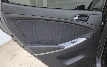 Hyundai Solaris II рестайлинг, 2013 год, 920 000 рублей, 14 фотография