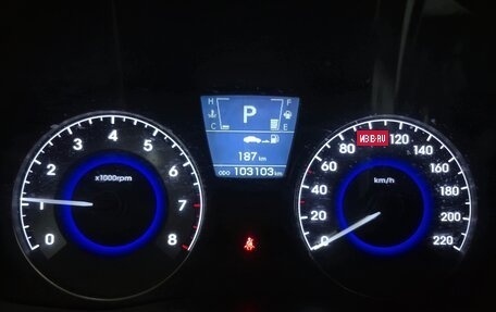 Hyundai Solaris II рестайлинг, 2013 год, 920 000 рублей, 16 фотография