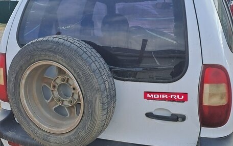 Chevrolet Niva I рестайлинг, 2004 год, 315 000 рублей, 4 фотография