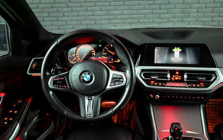 BMW 3 серия, 2019 год, 3 400 000 рублей, 18 фотография